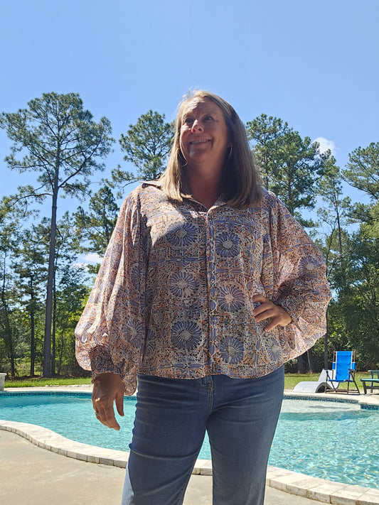 SHEER BLUE BUBBLE SLEEVE TOP